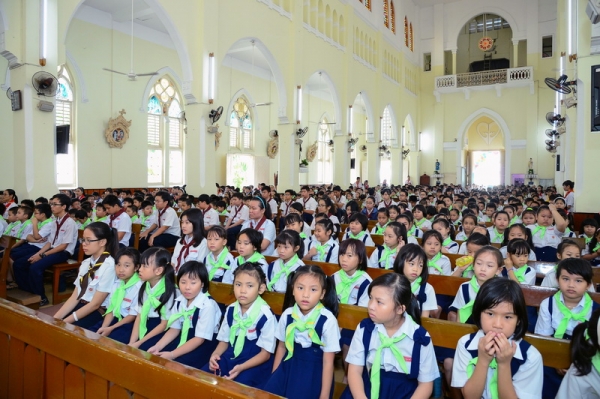 Vẻ đẹp của thánh lễ thiếu nhi